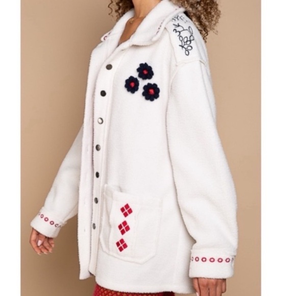 POL Jacket embroidered Sherpa jacket WarmCozy New Oversized Boutique - Picture 9 of 16